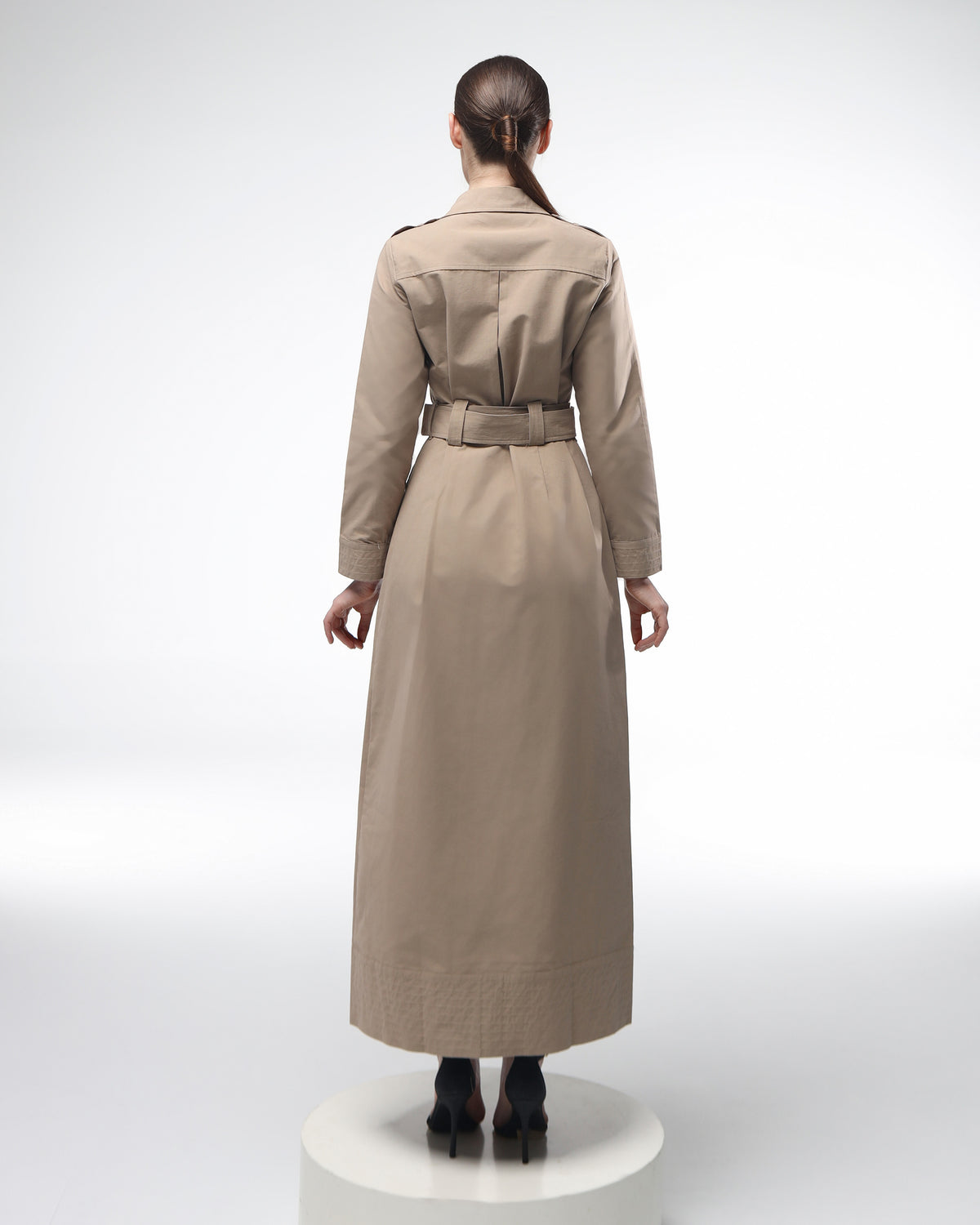 beige
